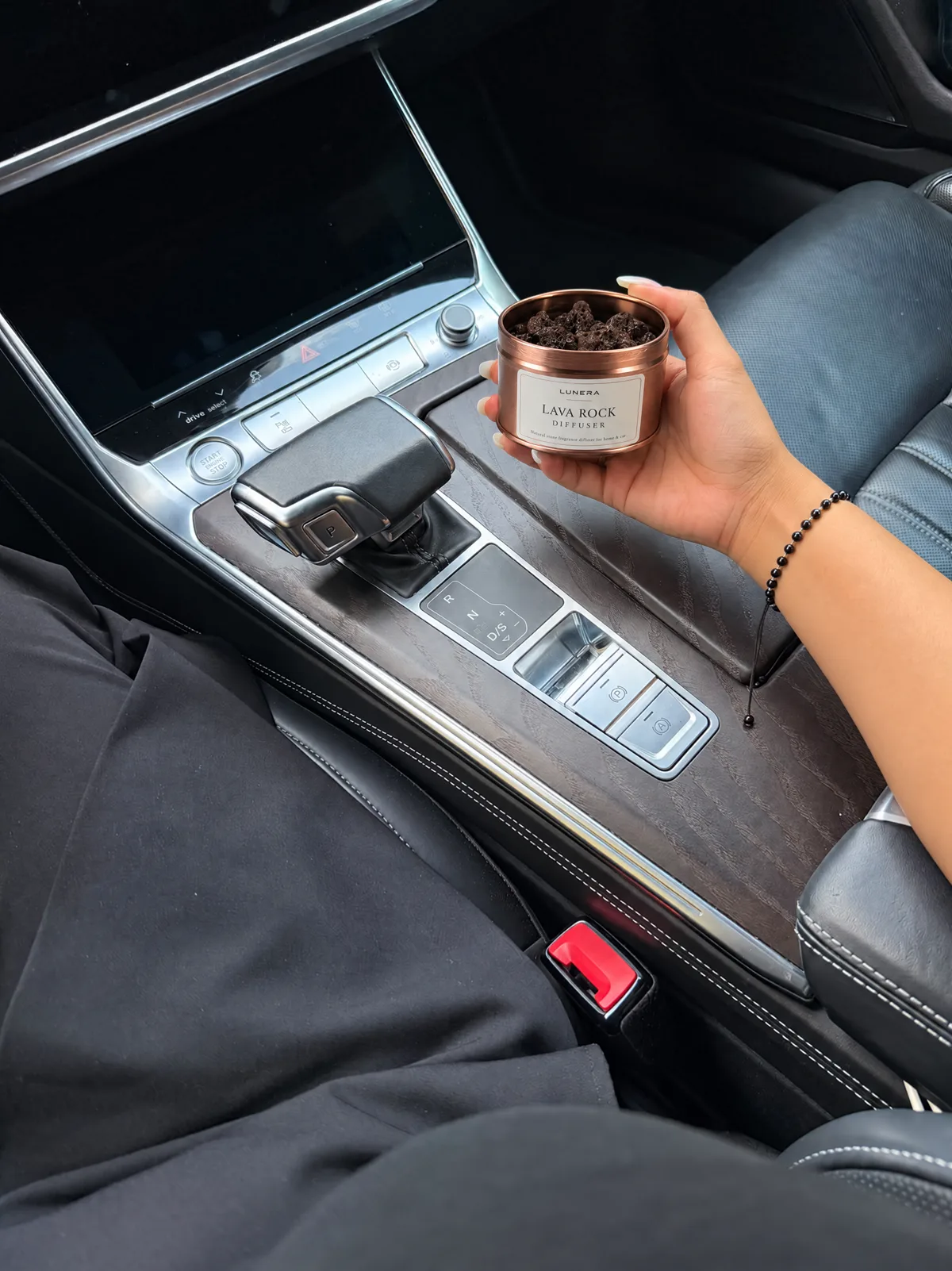 Lunera · lunera.ro: lifestyle product image
